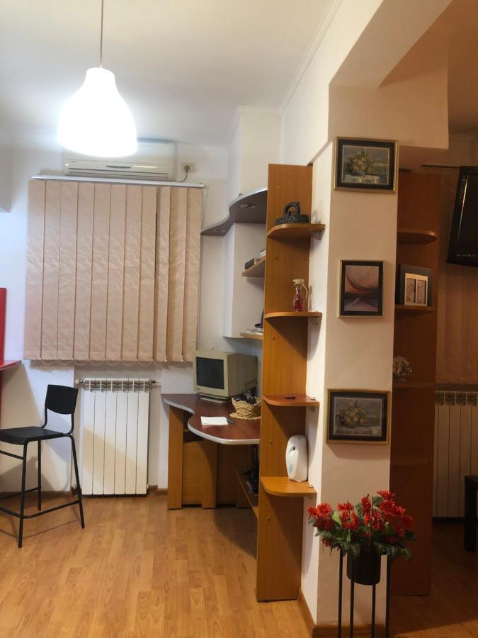 Charming Quiet Studio Coltea Old Town In The Centre Of Bucharest Exterior photo